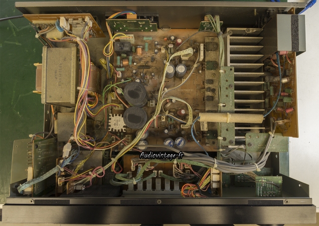 Luxman LV-103