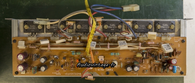 Luxman M-03