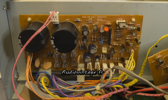 Luxman M-03
