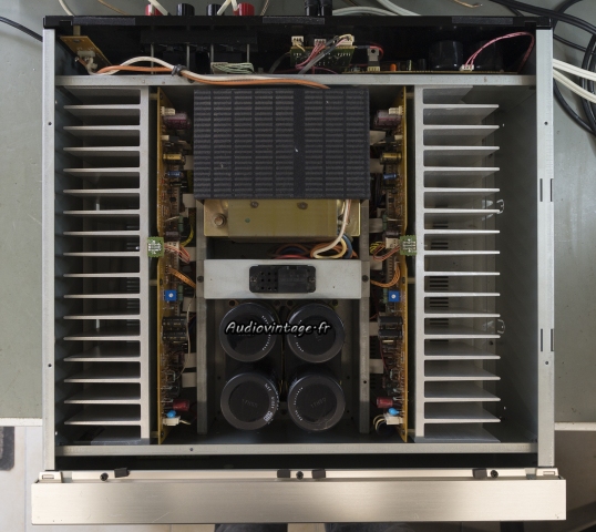Luxman M-03 : terminé.