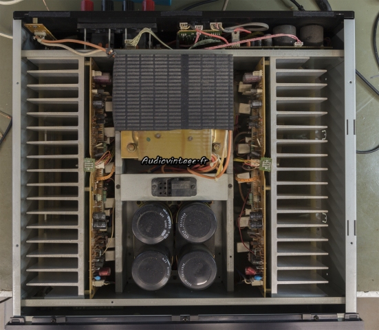 Luxman M-03B : à son arrivée.
