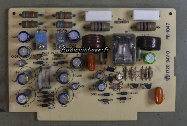 Luxman M-2000 : circuit alimentation protection révisé.