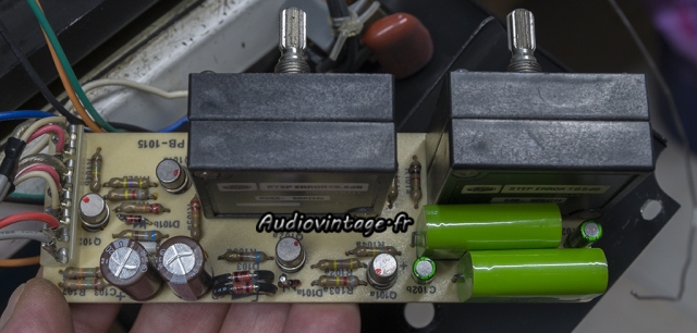 Luxman M-2000 : circuit buffer révisé.