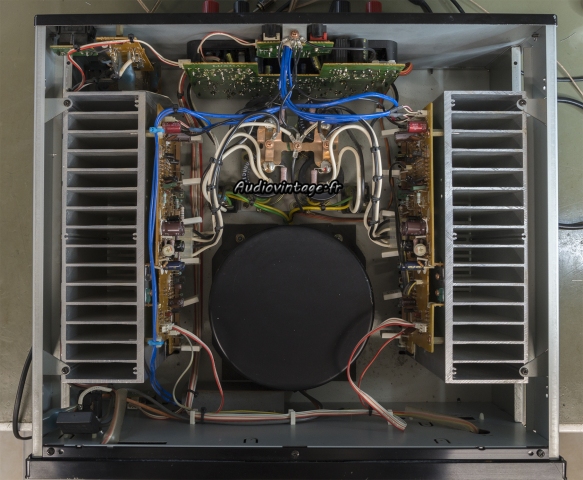 Luxman M-383 : terminé.