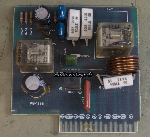 Luxman M-4000A : à revoir.