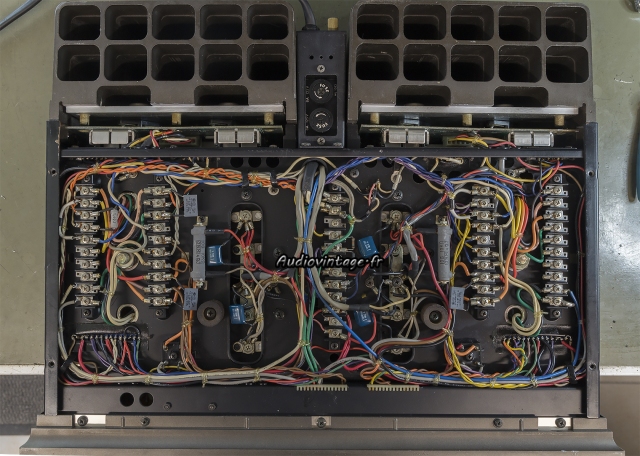 Luxman M-4000A : rifa remplacés.