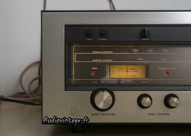 Luxman R-1040