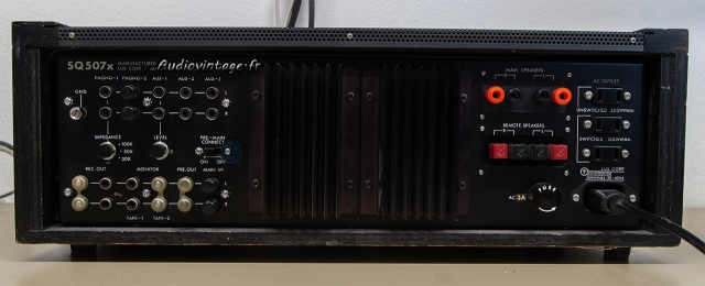 Luxman SQ507X : connectique.