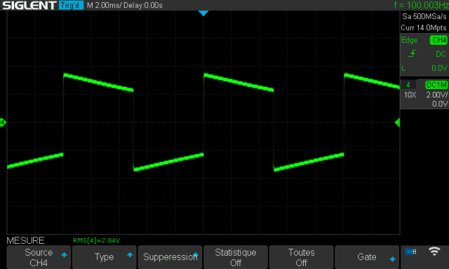 Luxman SQ507X : signal-carre-a-100hz