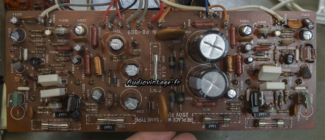 Luxman L-30 : circuit principal révisé.