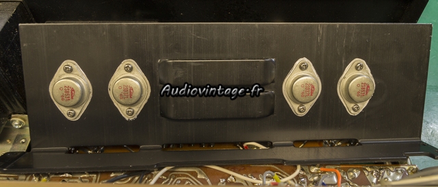 Luxman L-30