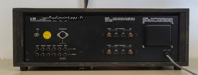 Luxman L-31 : connectique.