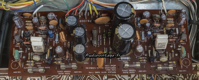 Luxman L-31 : circuit principal révisé.