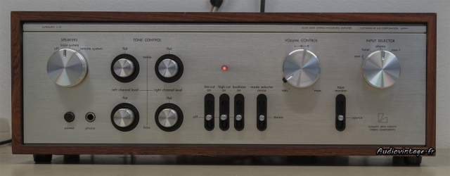 Luxman L-31 : jolie présentation.