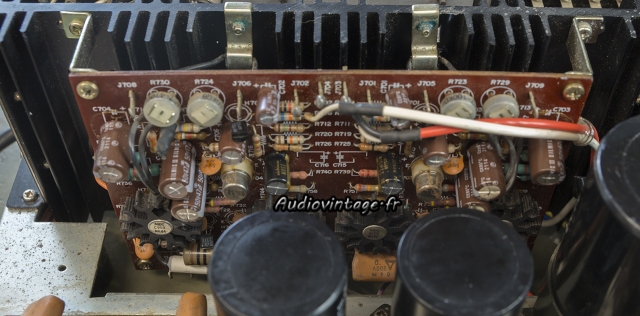 Marantz 1060 : circuit amplification réparé et révisé.