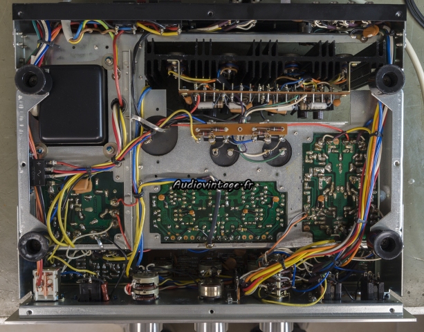 Marantz 1060 : terminé.