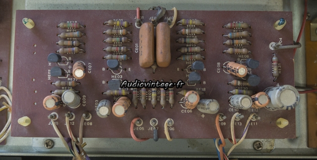 Marantz 1070 : circuit de tonalité à réviser.