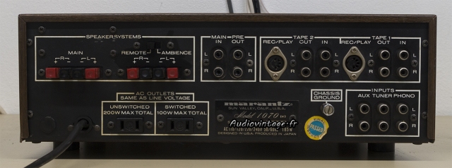 Marantz 1070 : connectique.
