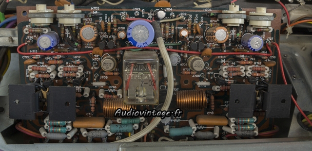 Marantz 1070 : circuit driver à réviser.