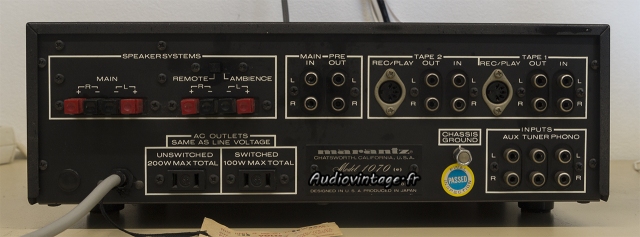 Marantz 1070 : connectique.