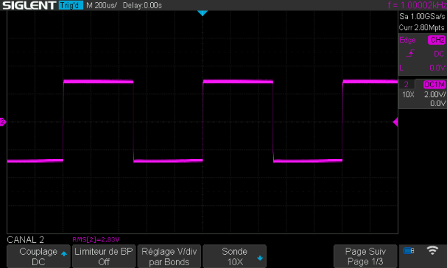 Marantz 1090 : signal-carre-a-1khz