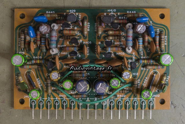 Marantz 1250 : circuit phono/micro révisé.