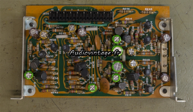 Marantz 1250 : circuit de tonalité révisé.