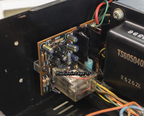 Marantz 140 : circuit de proetction révisé.