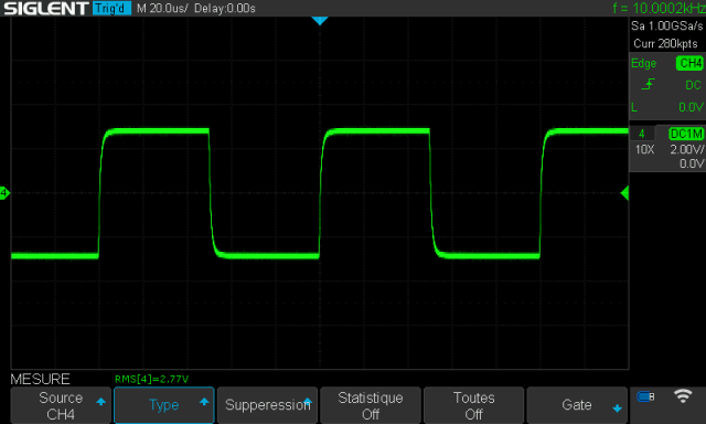 Marantz 140 : signal-carre-a-10khz