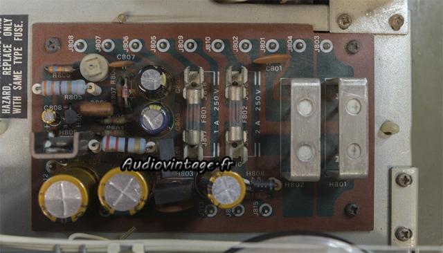 Marantz 2225L : alimentation révisée.
