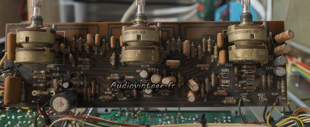 Marantz 2225L : circuit de tonalité à revoir.