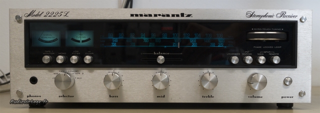 Marantz 2225L : un design bien connu.