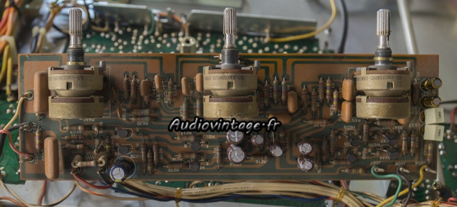 Marantz 2225L : circuit de tonalité révisé.
