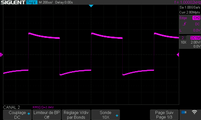 Marantz 2225L : signal-carre-a-1khz