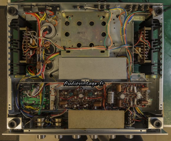 Marantz 2230