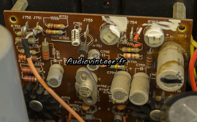 Marantz 2230