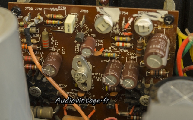 Marantz 2230