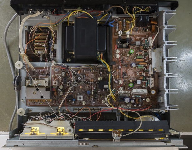 Marantz 2238BL : terminé.