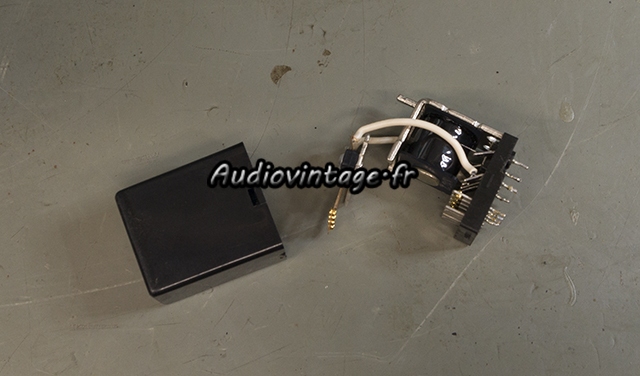 Marantz 2238BL : nettoyage de relais en cours.