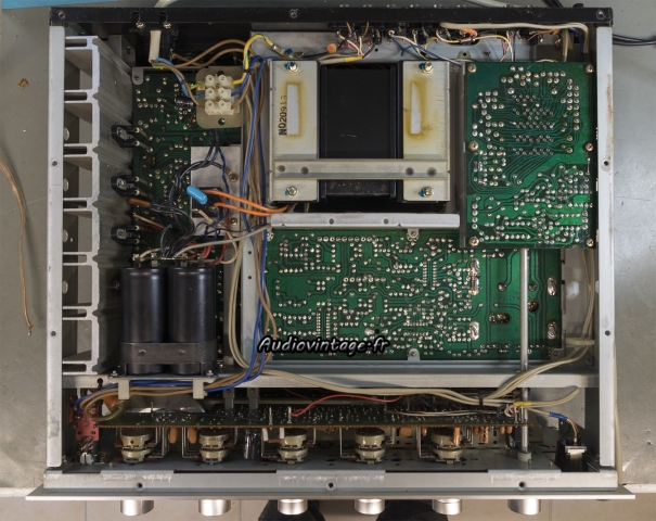 Marantz 2238BL : terminé.
