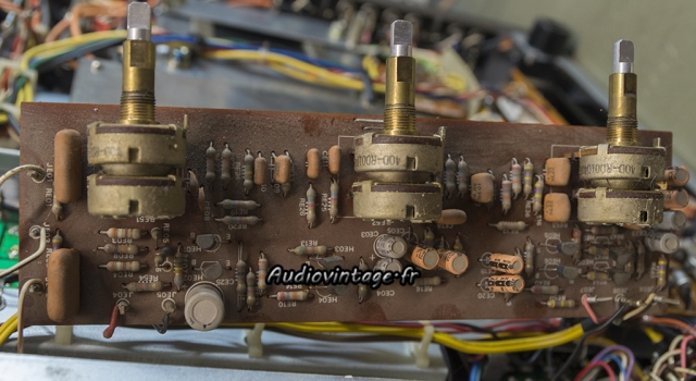 Marantz 2240 : circuit de tonalité à revoir