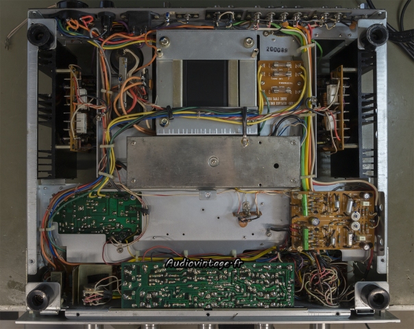 Marantz 2240 : terminé