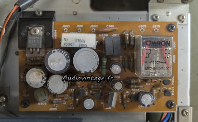 Marantz 2240 : circuit d'alimentation/protection à réviser.