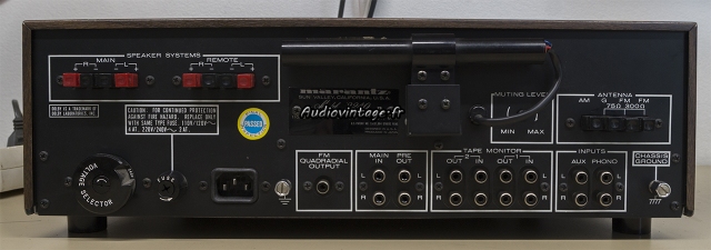 Marantz 2240 : connectique.