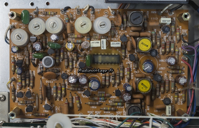 Marantz 2275 : circuit MPX révisé.