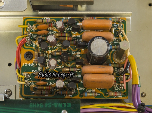 Marantz 2330