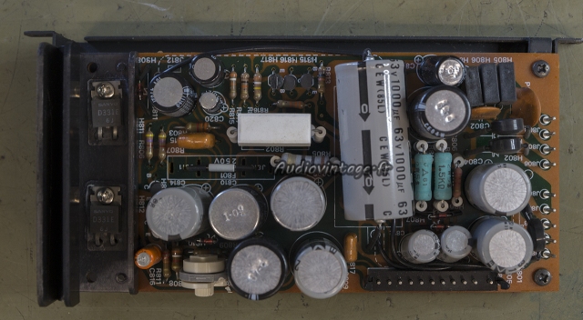 Marantz 4400 : alimentation à revoir.