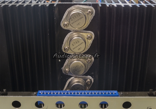 Marantz 4400 : micas neufs et graisse fraiche.