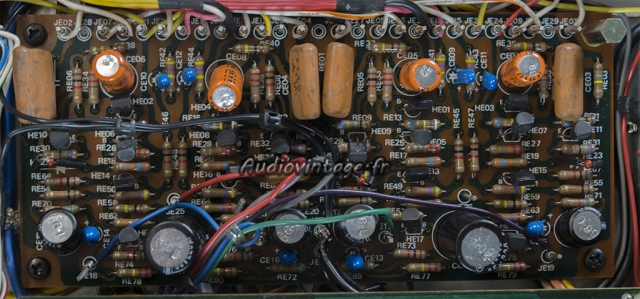 Marantz 4400 : circuit buffer & preamp à réviser.