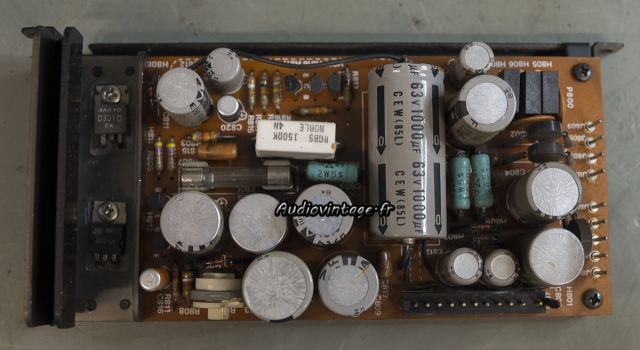 Marantz 4400 : alimentation à revoir.